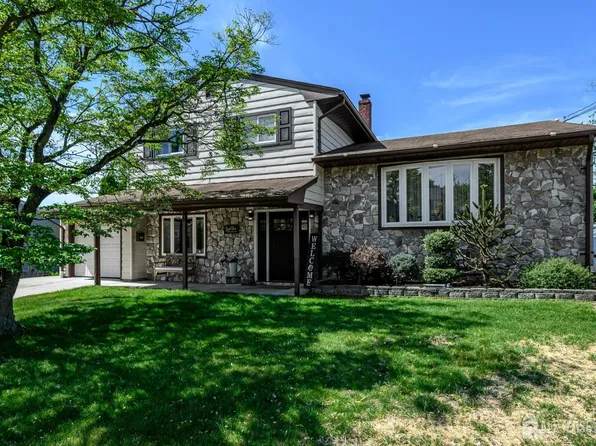 178 S Moetz Dr, Milltown, NJ 08850