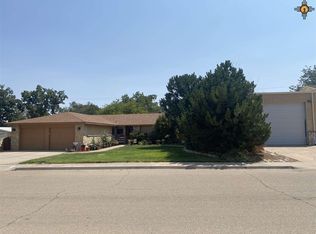 1705 W Washington Ave, Artesia, NM 88210