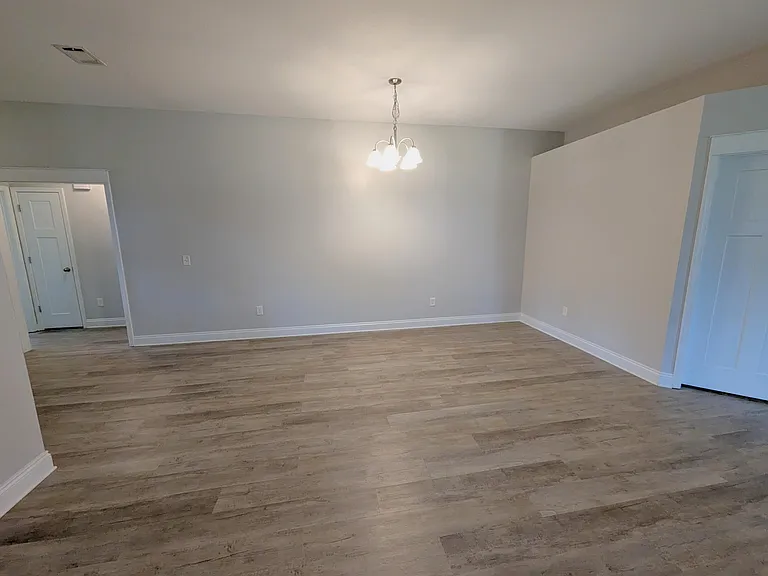 1651 Ponderosa Dr — Photo 7