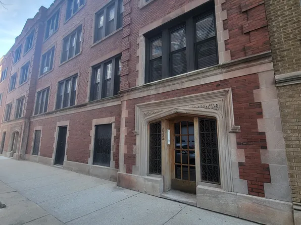 648 W Waveland Ave #3, Chicago, IL 60613