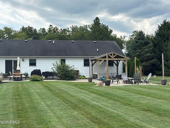 4th image of 505 Doud Rd