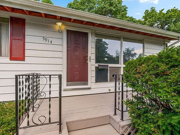3rd image of 5914 N Euclid Ave