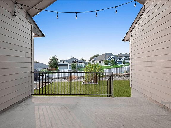 4th image of 60 Rancho Trl