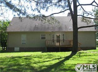 3090 Lylewood Rd, Woodlawn, TN 37191