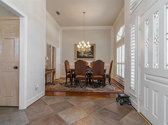 2nd image of 2424 Beaver Bend Dr