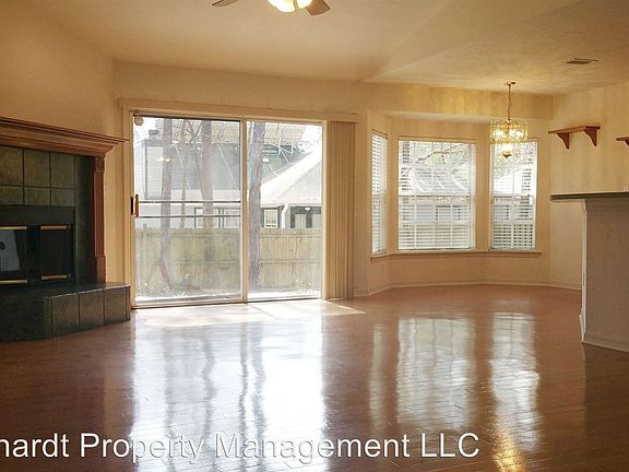 3rd image of 11509 NW 16th Pl