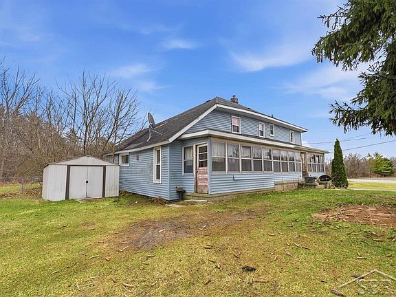 3rd image of 1804 N Hope Rd