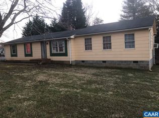 22 Cedar Tree Ln, New Canton, VA 23123