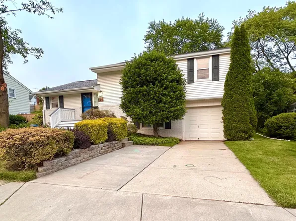 125 Westbury Rd, Lutherville Timonium, MD 21093