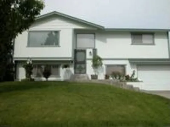 1630 Teal Ct, West Richland, WA 99353
