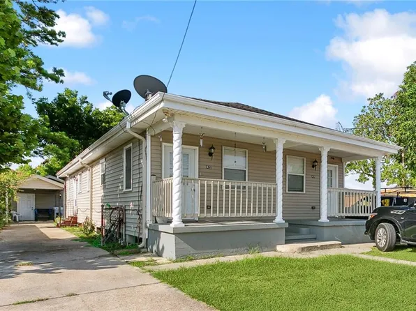 422-24 W Genie St, Chalmette, LA 70043