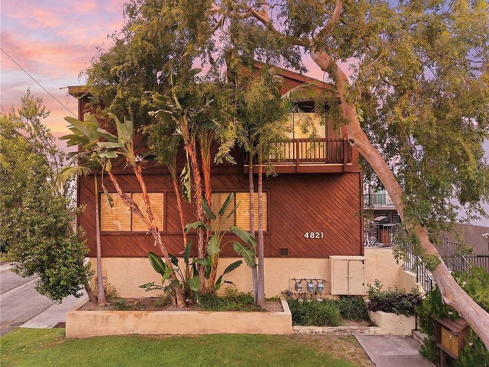 1st image of 4821 Riverton Ave APT 2