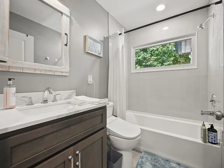1212 Richard Rd — Photo 16
