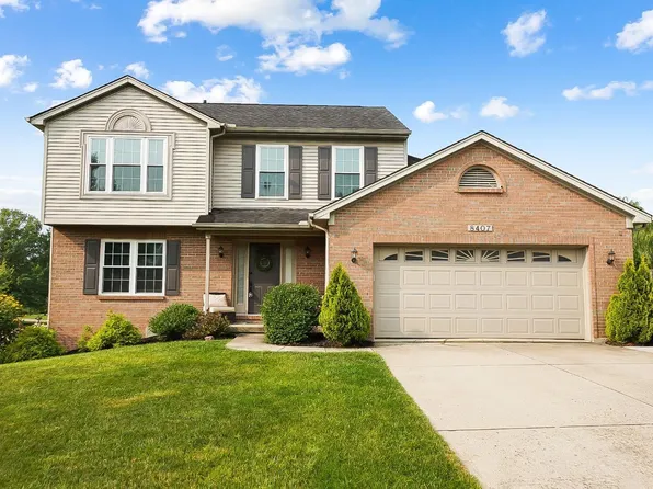 8407 Lakevalley Dr, Cincinnati, OH 45247
