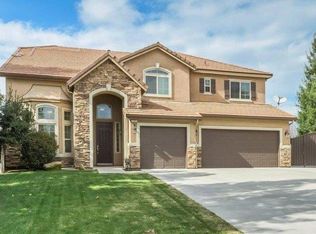 785 W Fremont Ave, Clovis, CA 93612