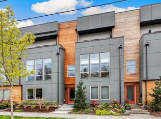 3005 60th Ave SW, Seattle, WA 98116