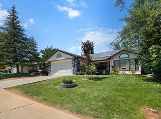 1948 Saltu Dr, Redding, CA 96002