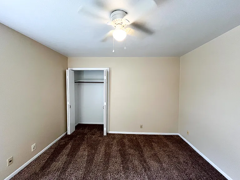 2110 S 11th St #B — Photo 25