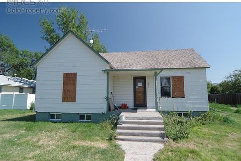 2nd image of 419 E 4th St
