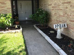 10718 Filey Ln, Houston, TX 77013