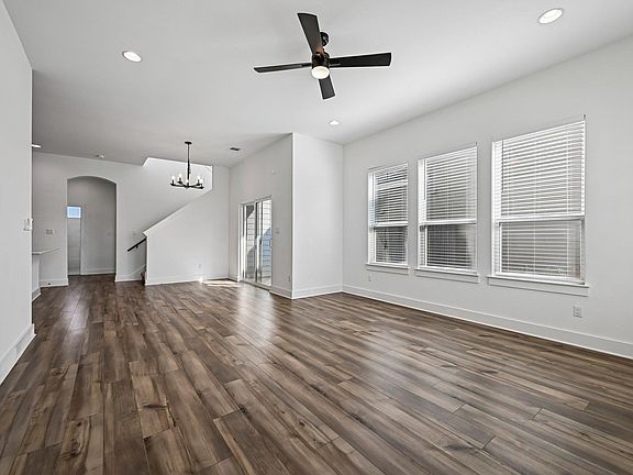 3rd image of 8530 Torrita Dr