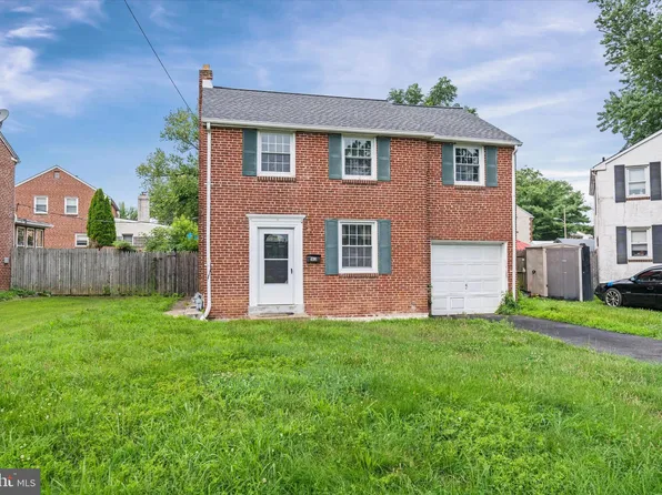 183 Riverview Dr, New Castle, DE 19720