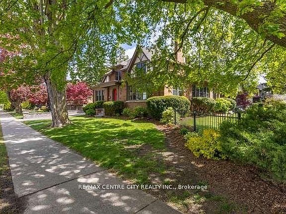 2nd image of 396 Victoria St