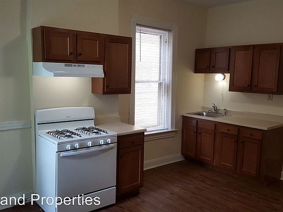 2nd image of 4576 Evans Ave #A