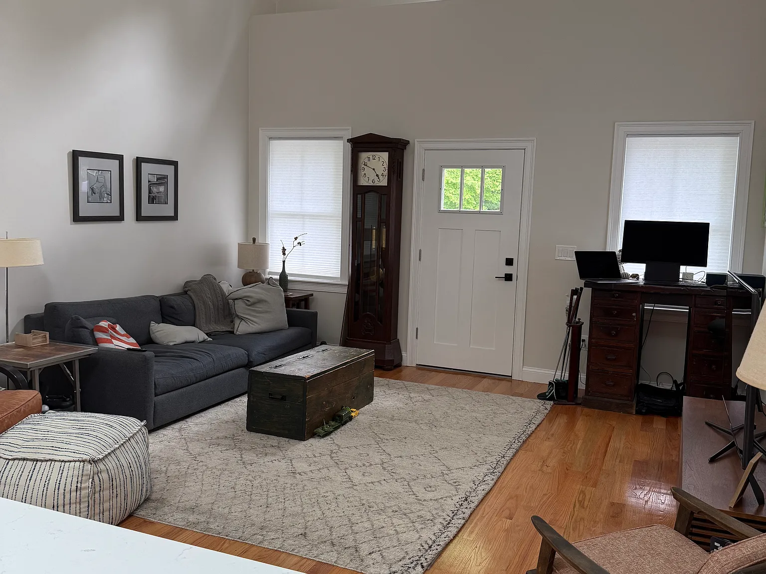 2 bed, 1041 sqft, $3,900 — Photo 4