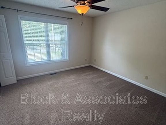 5th image of 1716 Sunny Ln