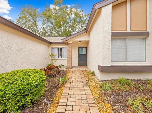 7467 Heather Walk Dr, Weeki Wachee, FL 34613