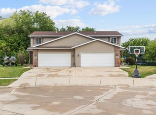 4632 Ridge Ct, Manitowoc, WI 54220