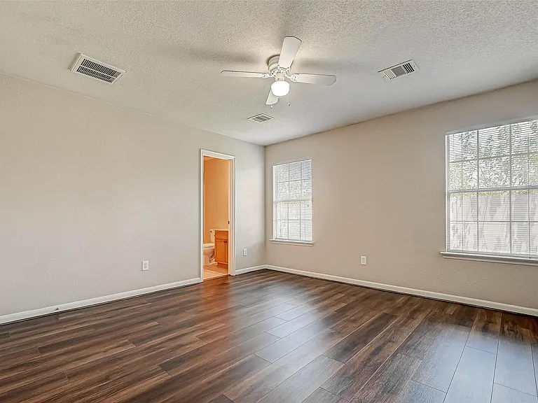 22138 Orchard Dale Dr — Photo 15