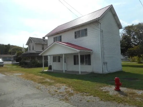 200 Miller St, Newell, PA 15466