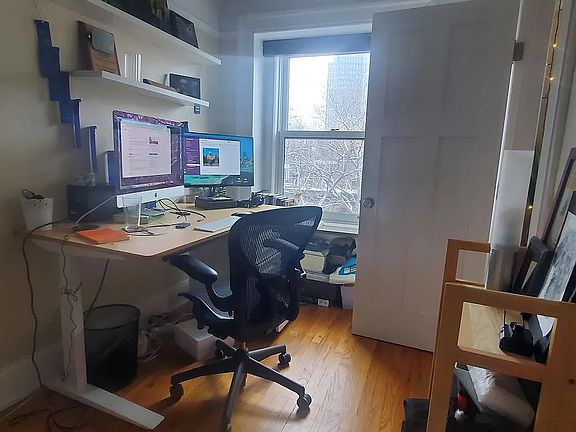 2nd image of 13 S Oxford St APT 4