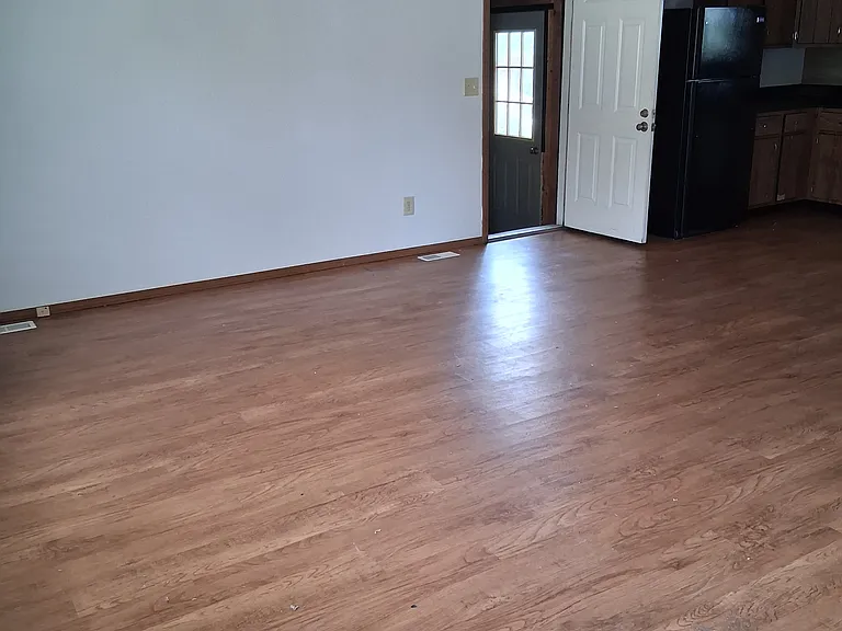 12245 Glenpark Dr — Photo 4