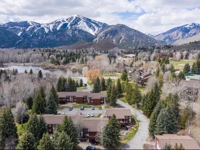1040 Atelier Condo Dr, Sun Valley, ID, 83353
