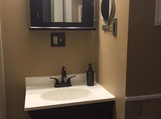 1260 Justine Dr, Kankakee, IL 60901