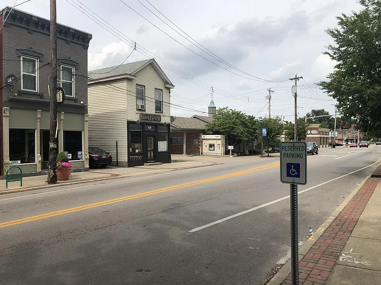 215 Elm St — Photo 13