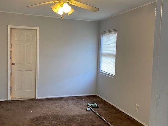 4th image of 171 Concord Ave