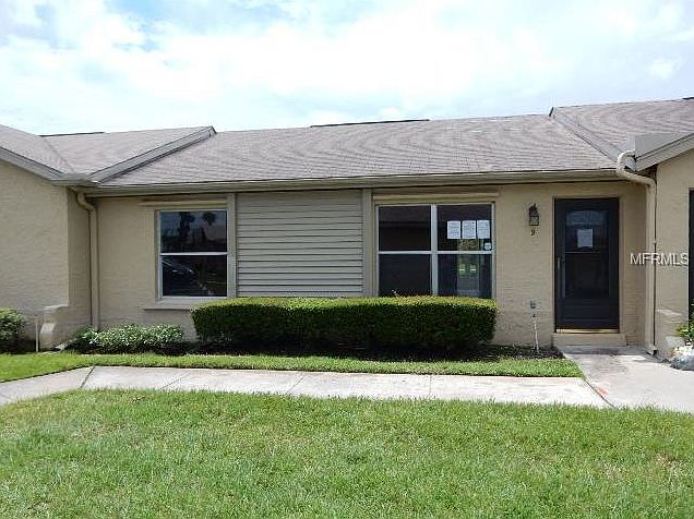 1st image of 9 W Country Cove Way