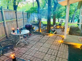1205 Elm Ct, Runaway Bay, TX 76426