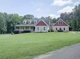 8430 Majors Rd, Cumming, GA 30041