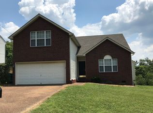 1925 Dunedin Dr, Mount Juliet, TN 37122