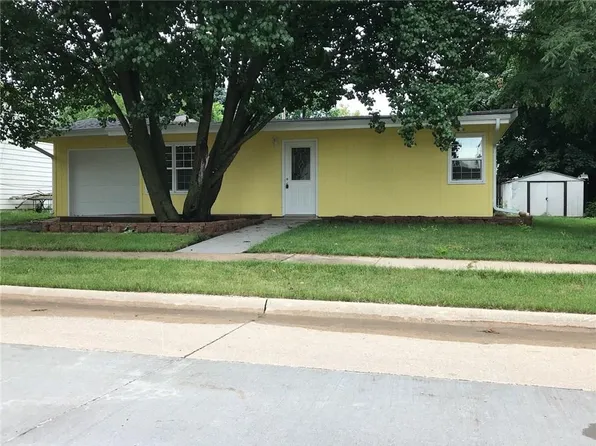 306 N Polk St, Pleasantville, IA 50225