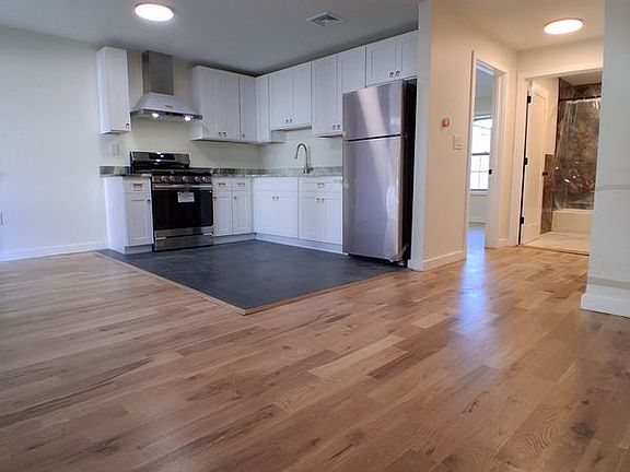 2nd image of 22 Marie St #2
