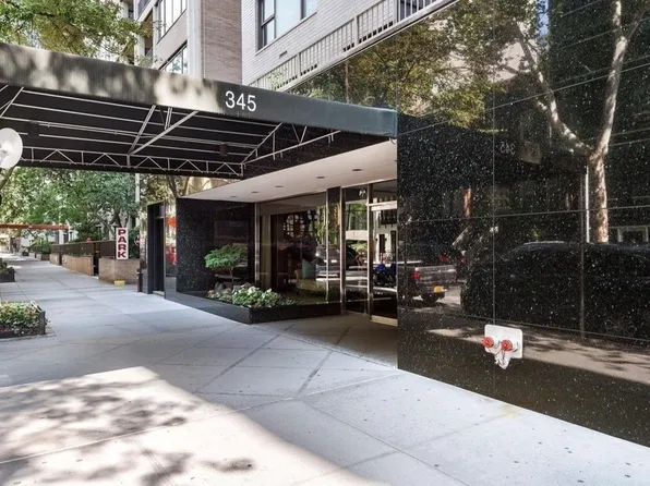 345 East 69th Street image 11 of 11