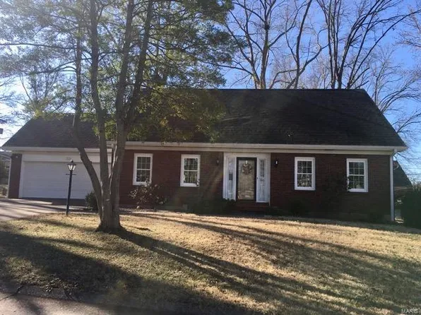 2537 Jonquil Ln, Cape Girardeau, MO 63701