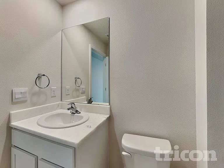 10749 Hidden Banks Gln — Photo 13