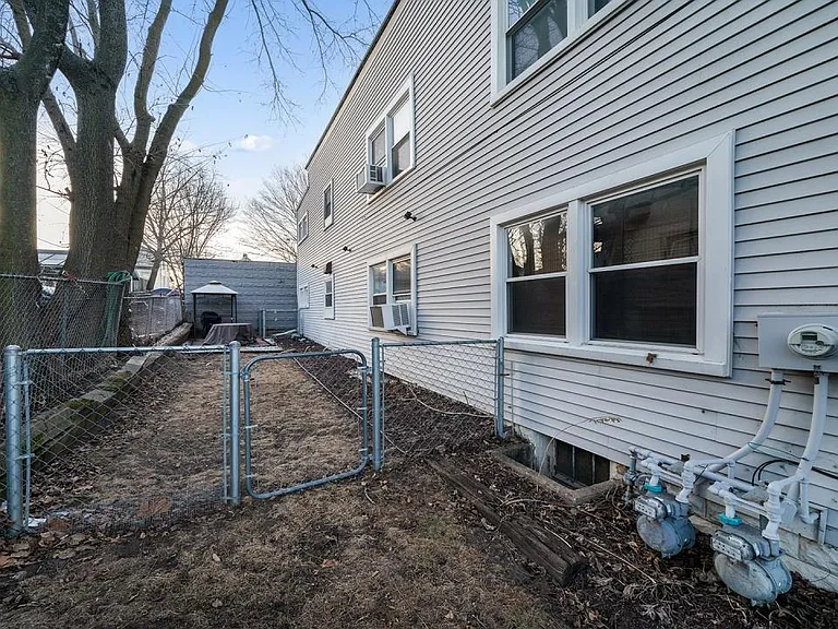224 Regan St #2 — Photo 22